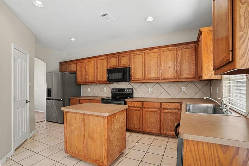 3908 Confidence Drive, Fort Worth TX 76244 - Photo 7