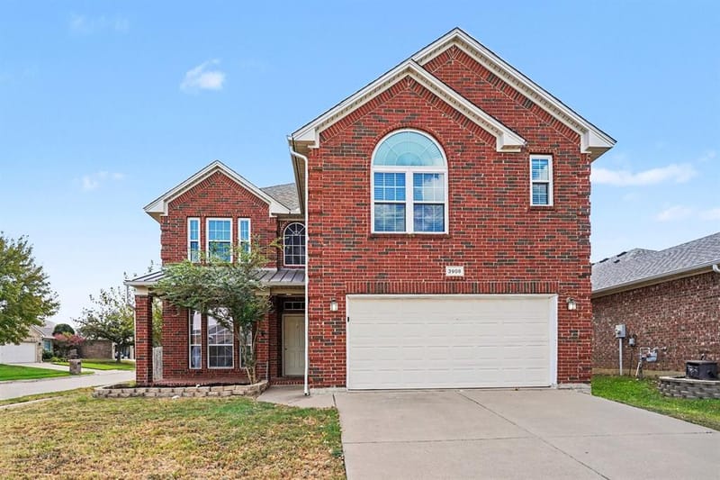 3908 Confidence Drive, Fort Worth TX 76244