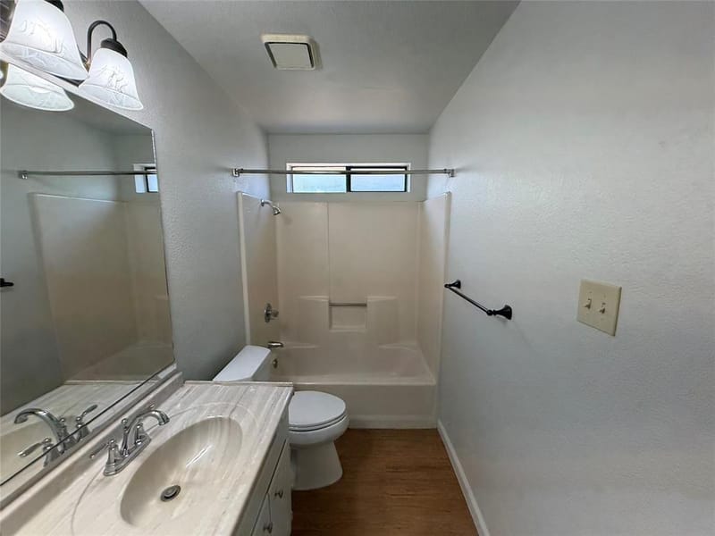 711 Vickie Drive, Azle TX 76020 - Photo 12