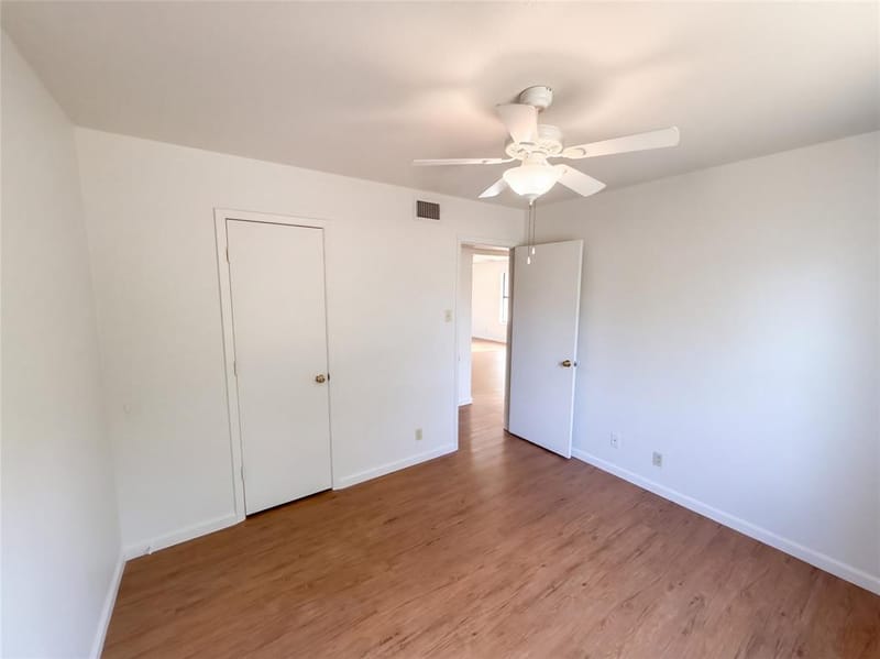 711 Vickie Drive, Azle TX 76020 - Photo 11