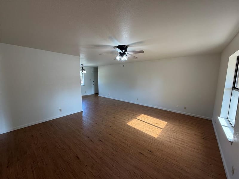 711 Vickie Drive, Azle TX 76020 - Photo 4