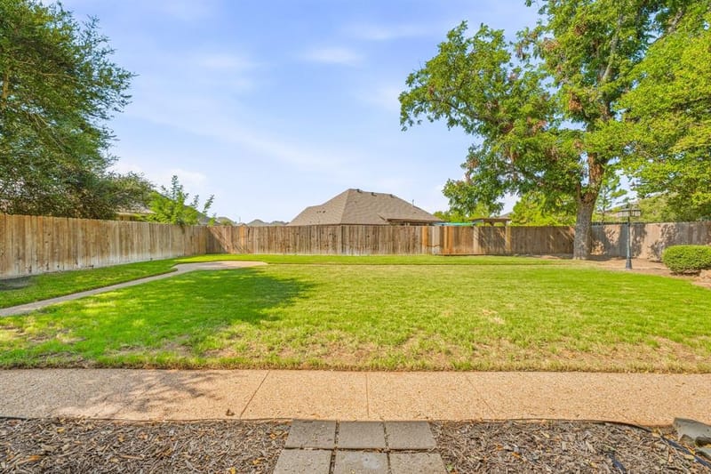 1202 Red Bird Lane, Granbury TX 76048 - Photo 32