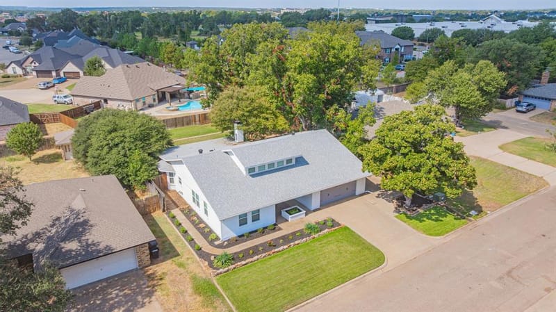 1202 Red Bird Lane, Granbury TX 76048 - Photo 37
