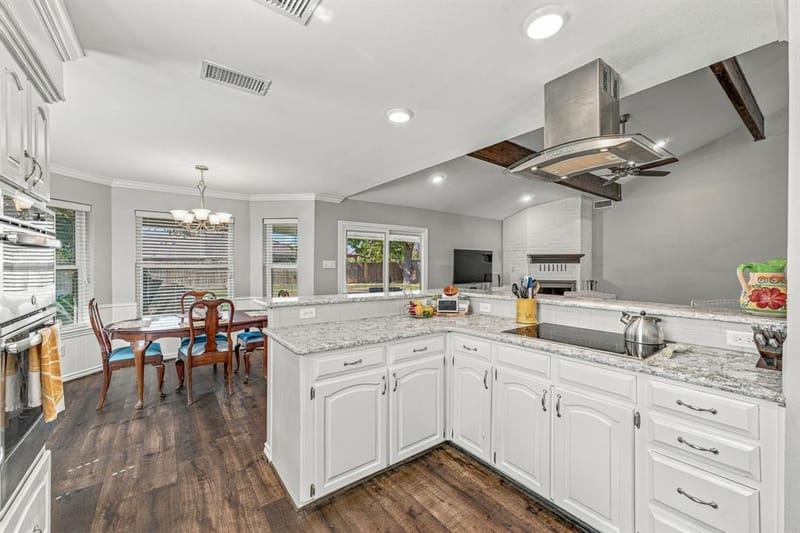 1202 Red Bird Lane, Granbury TX 76048 - Photo 15