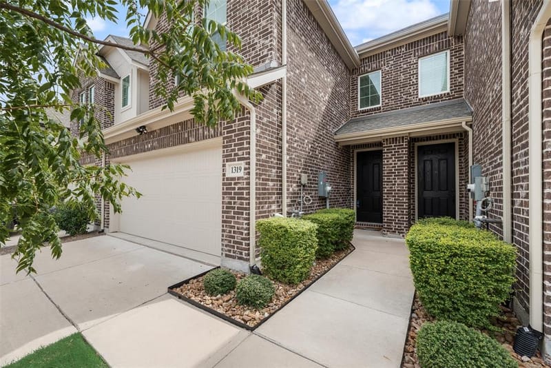 1319 Hill Country Place, Celina TX 75009 - Photo 2