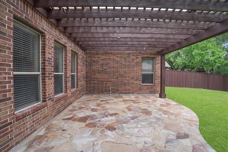 2407 Laguna Lane, Arlington TX 76012 - Photo 32