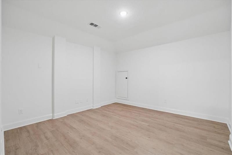 2407 Laguna Lane, Arlington TX 76012 - Photo 24