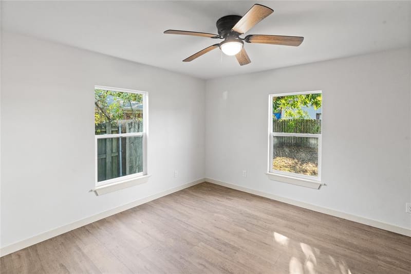 1047 Davis Street N, Sulphur Springs TX 75482 - Photo 27
