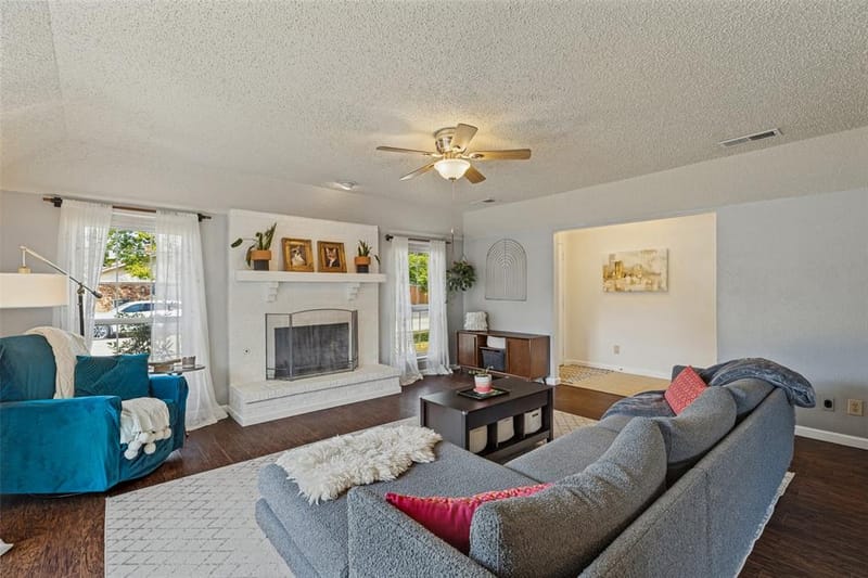 822 Century Park Drive, Garland TX 75040 - Photo 6