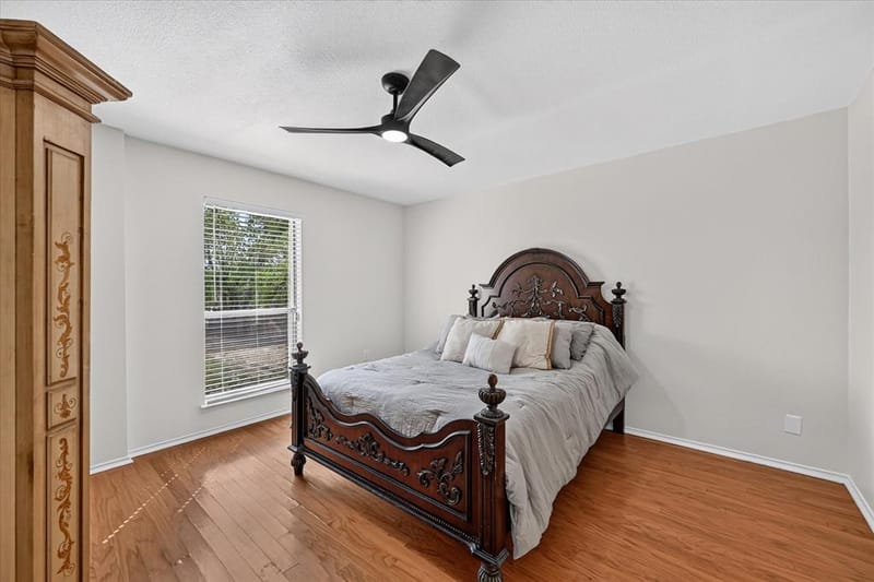 15 Dewberry Court, Bedford TX 76021 - Photo 18