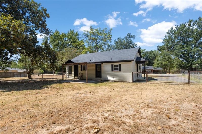 406 Marchman, Lindale TX 75771 - Photo 26