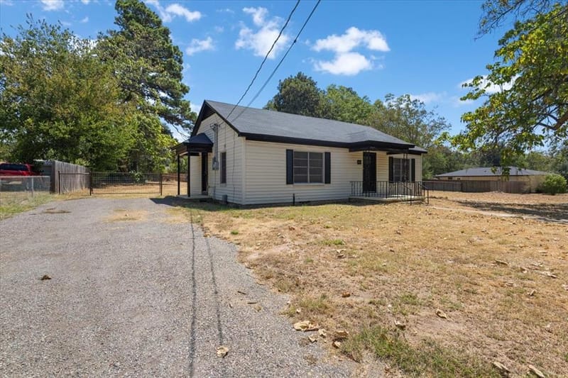 406 Marchman, Lindale TX 75771 - Photo 24