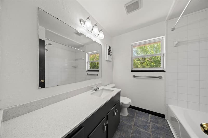 5316 Ammons Street, Haltom City TX 76117 - Photo 17