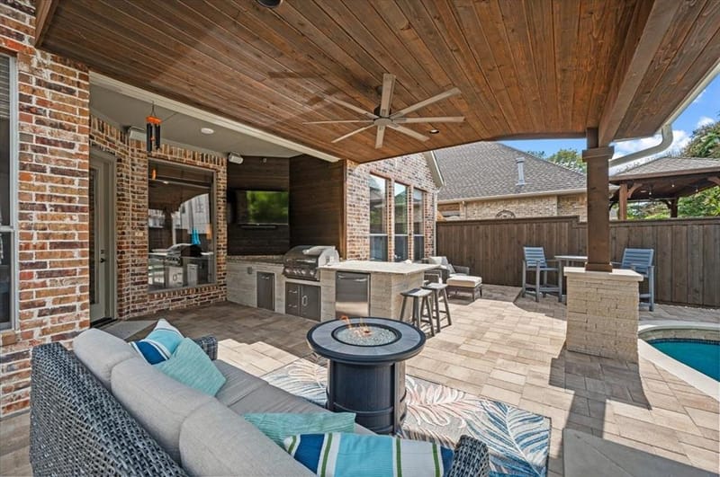 1900 Brookfield Way, McKinney TX 75072 - Photo 3