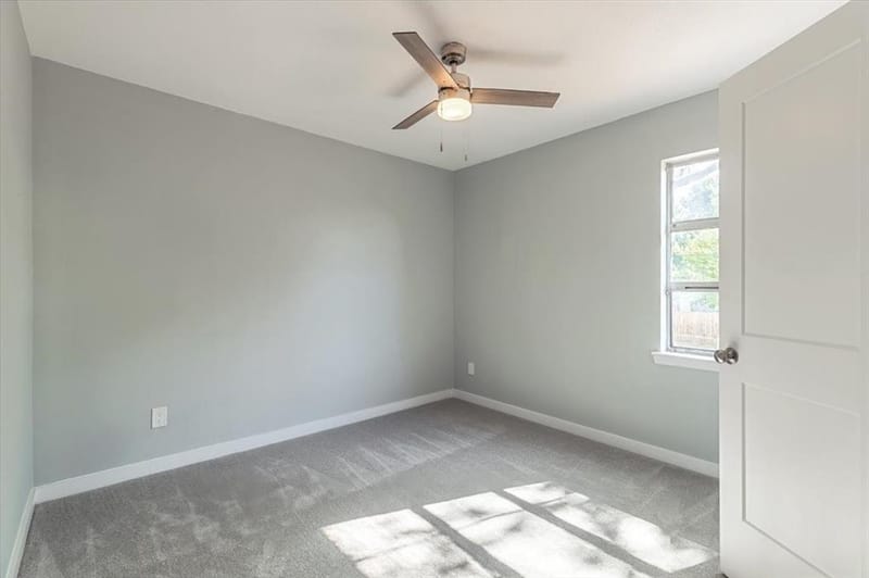 12326 Dandridge Drive, Dallas TX 75243 - Photo 23
