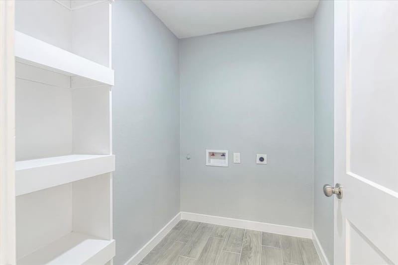 12326 Dandridge Drive, Dallas TX 75243 - Photo 13
