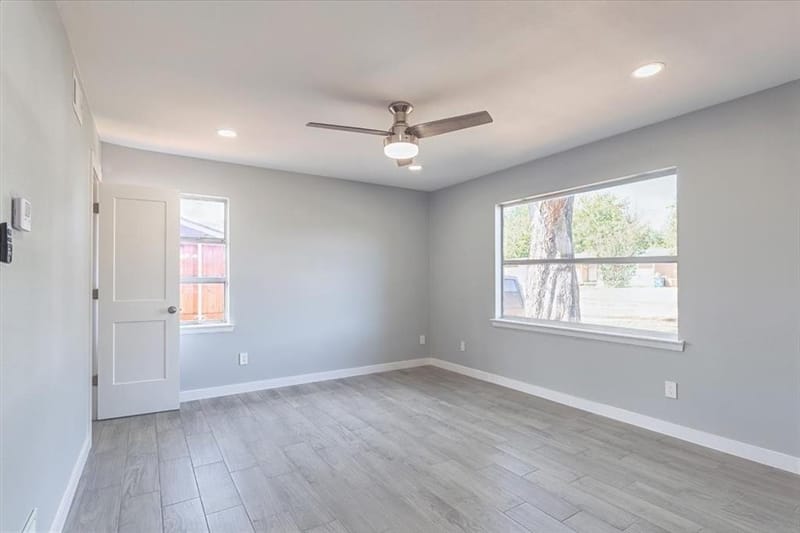 12326 Dandridge Drive, Dallas TX 75243 - Photo 7