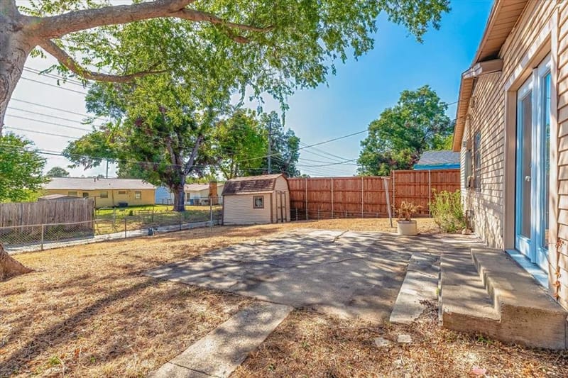 12326 Dandridge Drive, Dallas TX 75243 - Photo 28
