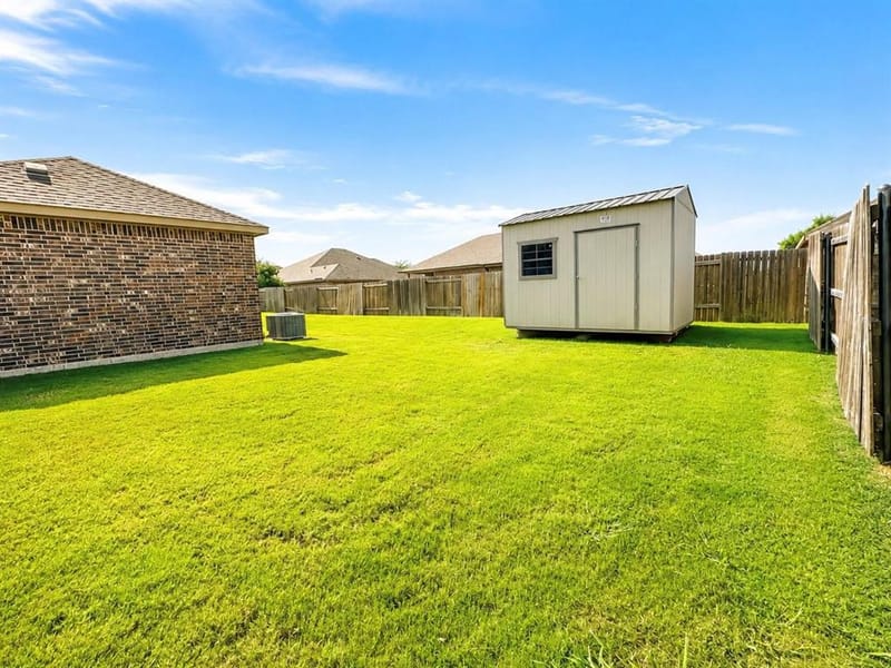 610 Milas Lane, Glenn Heights TX 75154 - Photo 22