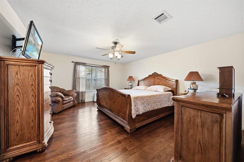 101 Lost Oaks Drive, Waco TX 76705 - Photo 13
