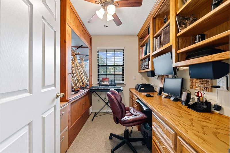 101 Lost Oaks Drive, Waco TX 76705 - Photo 22