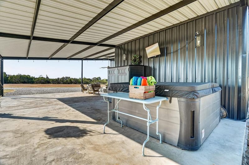 9011 Mcarthur Court, Tolar TX 76476 - Photo 9