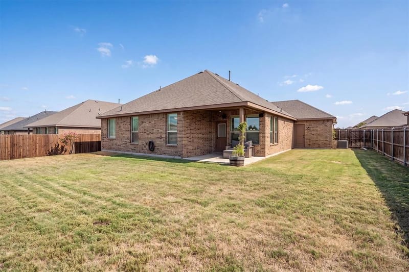 3448 Chloe Avenue, Krum TX 76249 - Photo 34