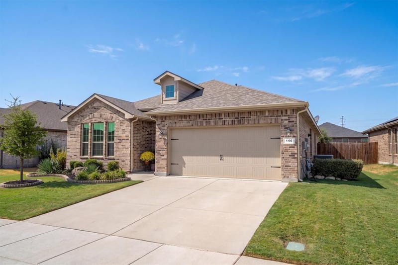 146 Hawksbill Lane, Rhome TX 76078 - Photo 6