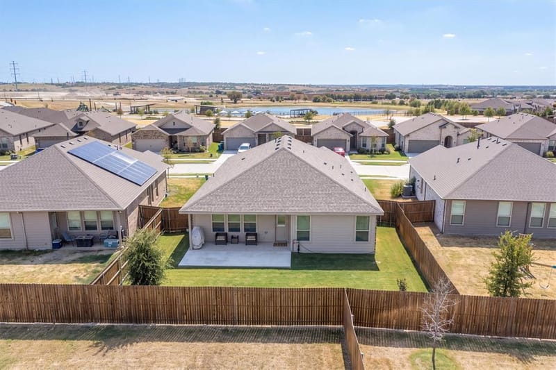146 Hawksbill Lane, Rhome TX 76078 - Photo 36