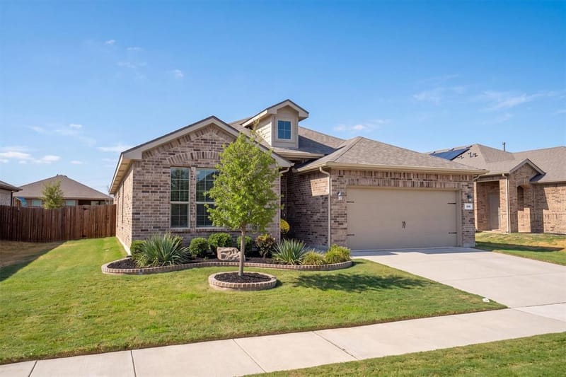 146 Hawksbill Lane, Rhome TX 76078 - Photo 5