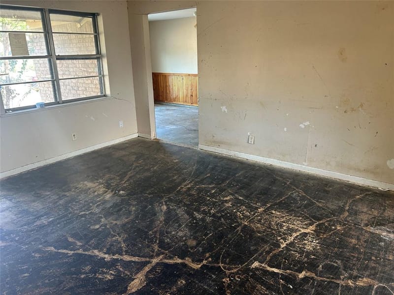 508 Parkway Drive, Brownwood TX 76801 - Photo 8