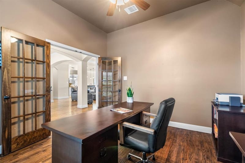 1325 Bluff Springs Drive, Fort Worth TX 76052 - Photo 9