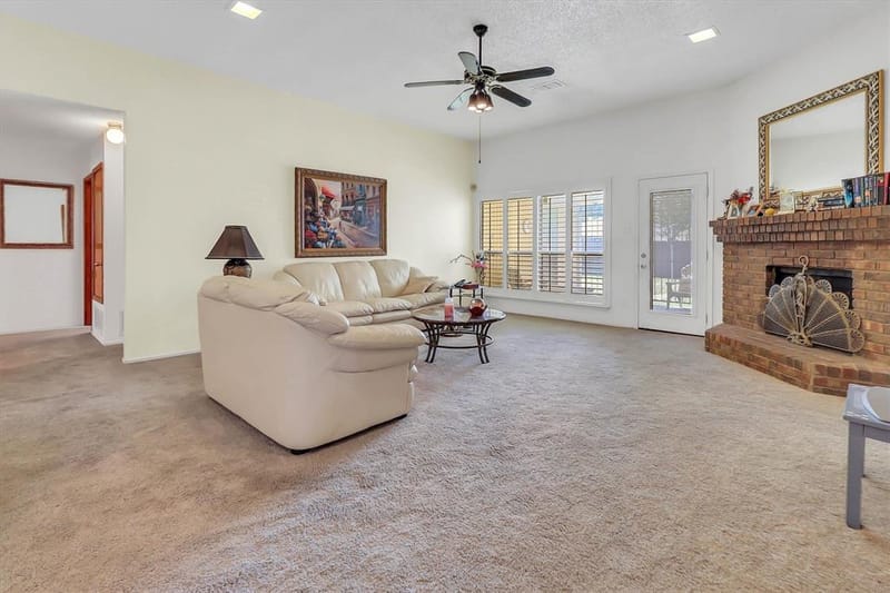 5235 Clover Haven Street, Dallas TX 75227 - Photo 9