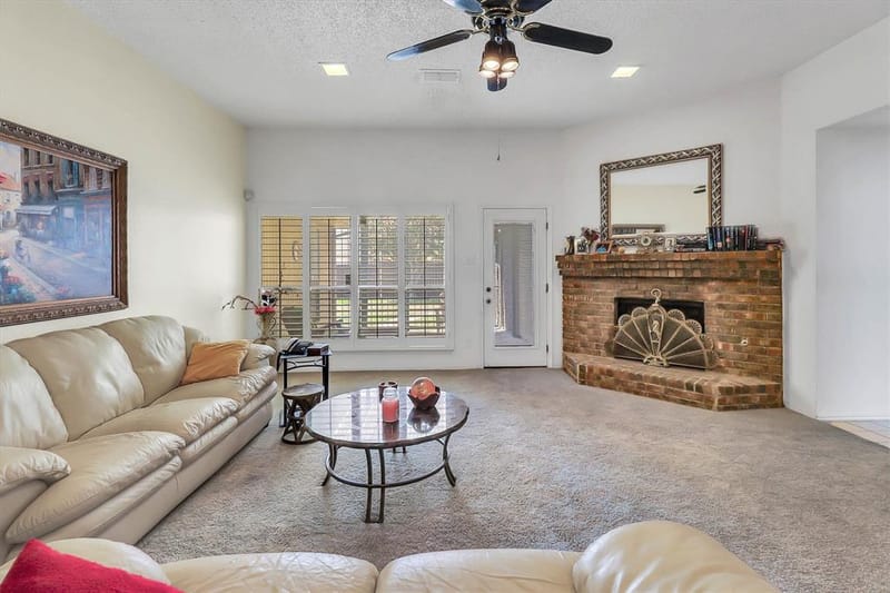 5235 Clover Haven Street, Dallas TX 75227 - Photo 11
