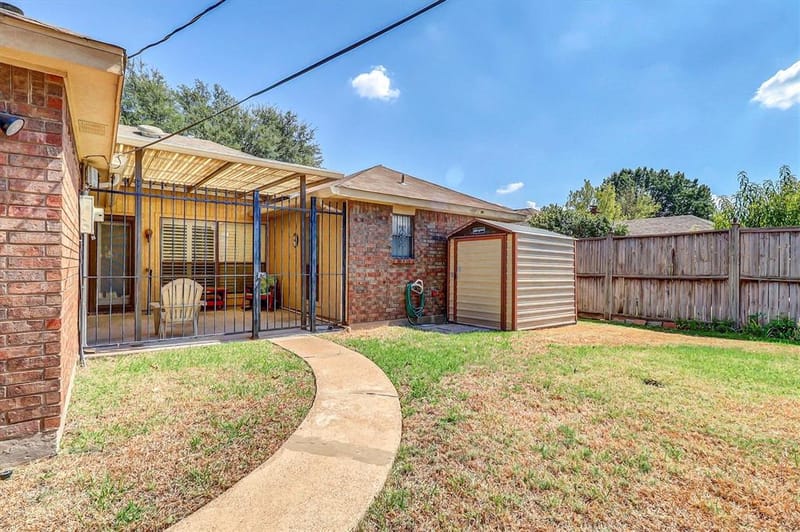 5235 Clover Haven Street, Dallas TX 75227 - Photo 31
