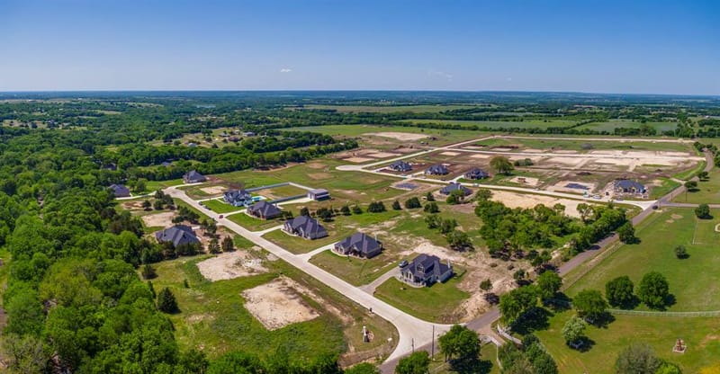 451 Paradise Ridge Drive, Waxahachie TX 75167 - Photo 4