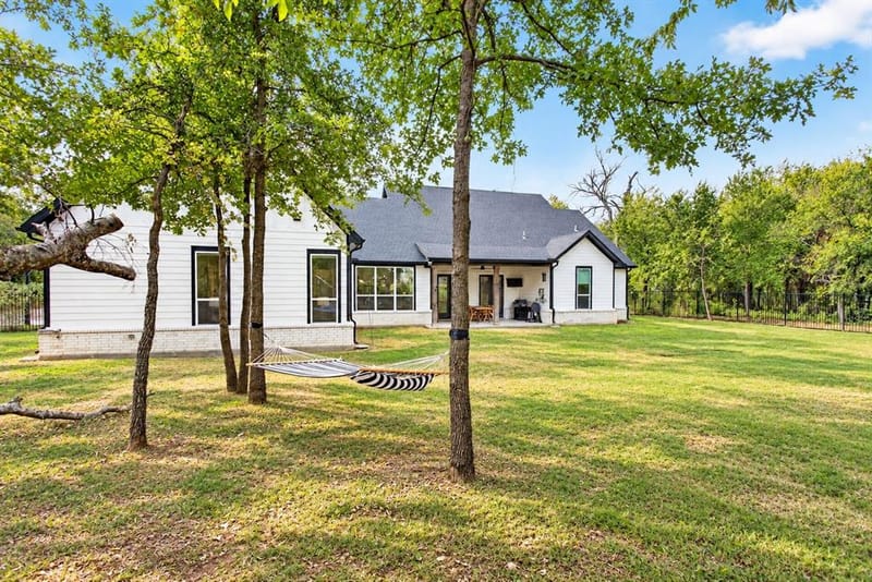 4072 County Road 711d, Cleburne TX 76031 - Photo 34