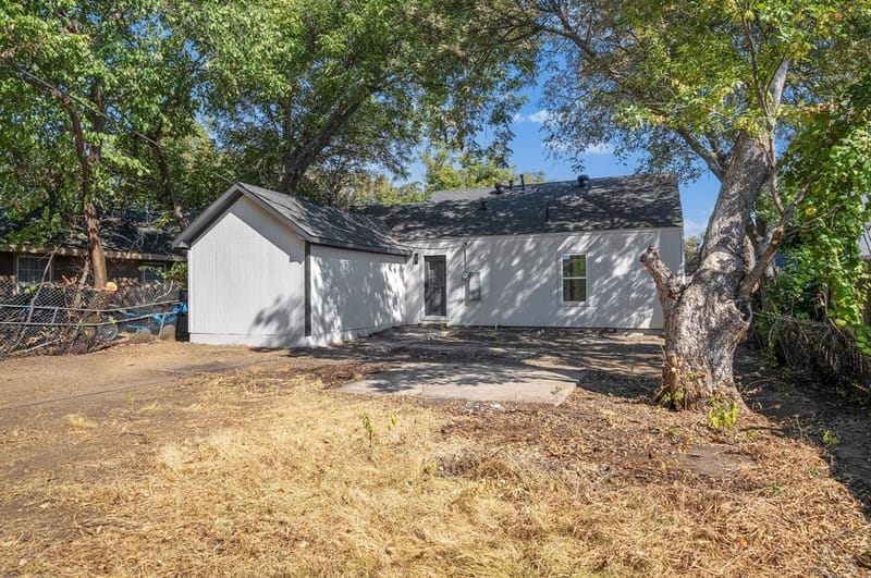 1513 Ash Street, Grand Prairie TX 75050 - Photo 22