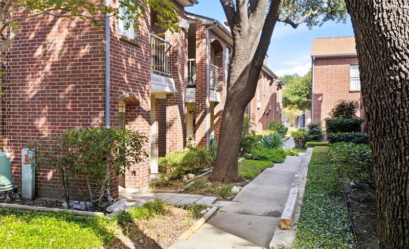 3261 Donnelly Circle # 706, Fort Worth TX 76107 - Photo 17