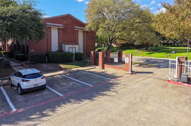 3261 Donnelly Circle # 706, Fort Worth TX 76107 - Photo 19