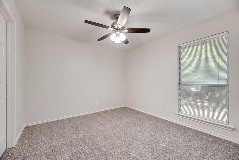 9021 Lakepointe Avenue, Rowlett TX 75088 - Photo 12