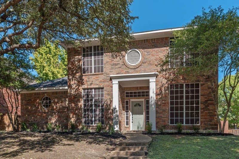 9021 Lakepointe Avenue, Rowlett TX 75088