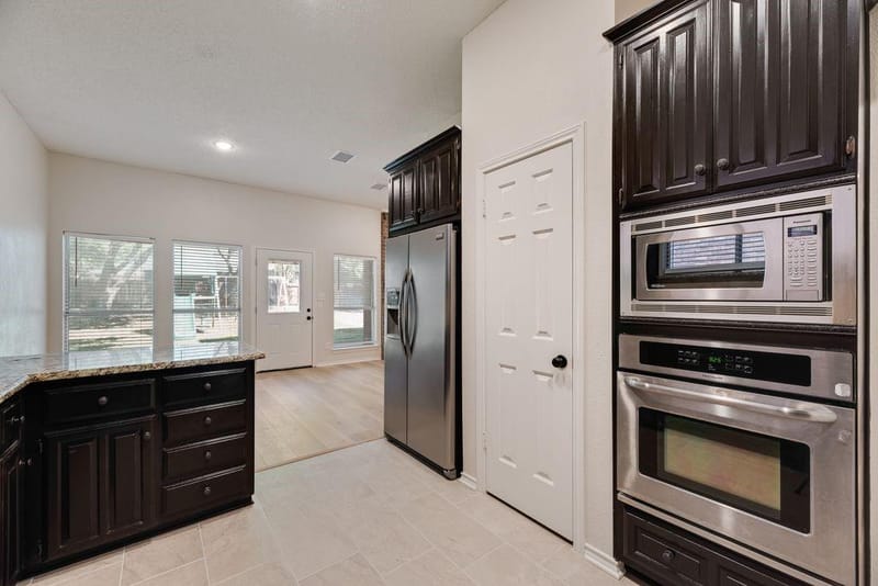 9021 Lakepointe Avenue, Rowlett TX 75088 - Photo 8