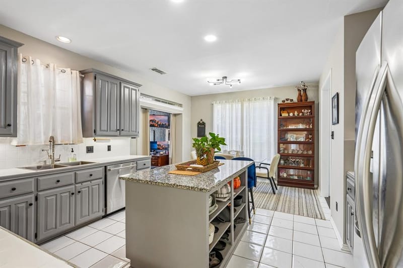 8722 Bayshore Lane, Rowlett TX 75088 - Photo 11