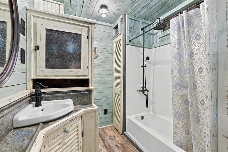 351 County Road 2274, Telephone TX 75488 - Photo 26