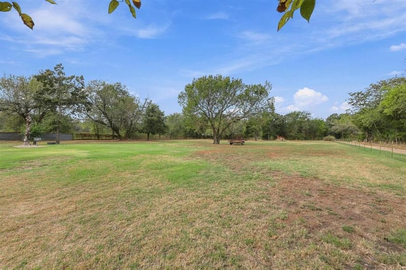 351 County Road 2274, Telephone TX 75488 - Photo 34