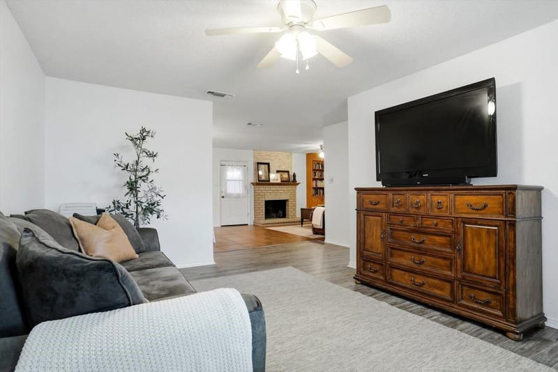 5006 Lake Shore Drive, Waco TX 76710 - Photo 6