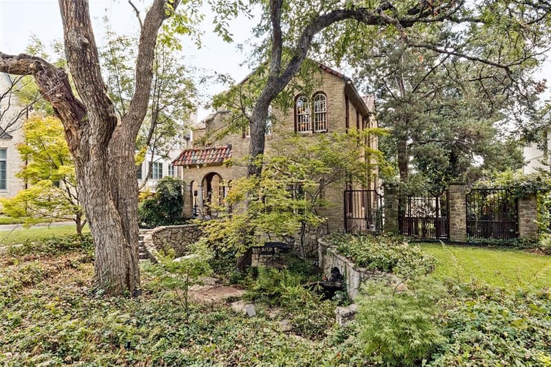 6936 Lakeshore Drive, Dallas TX 75214 - Photo 23