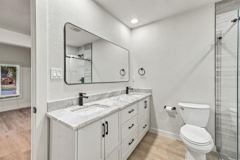 13706 Janwood Lane, Farmers Branch TX 75234 - Photo 18