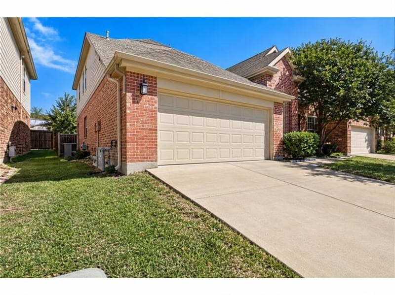 4321 Summer Star Lane, Fort Worth TX 76244 - Photo 2